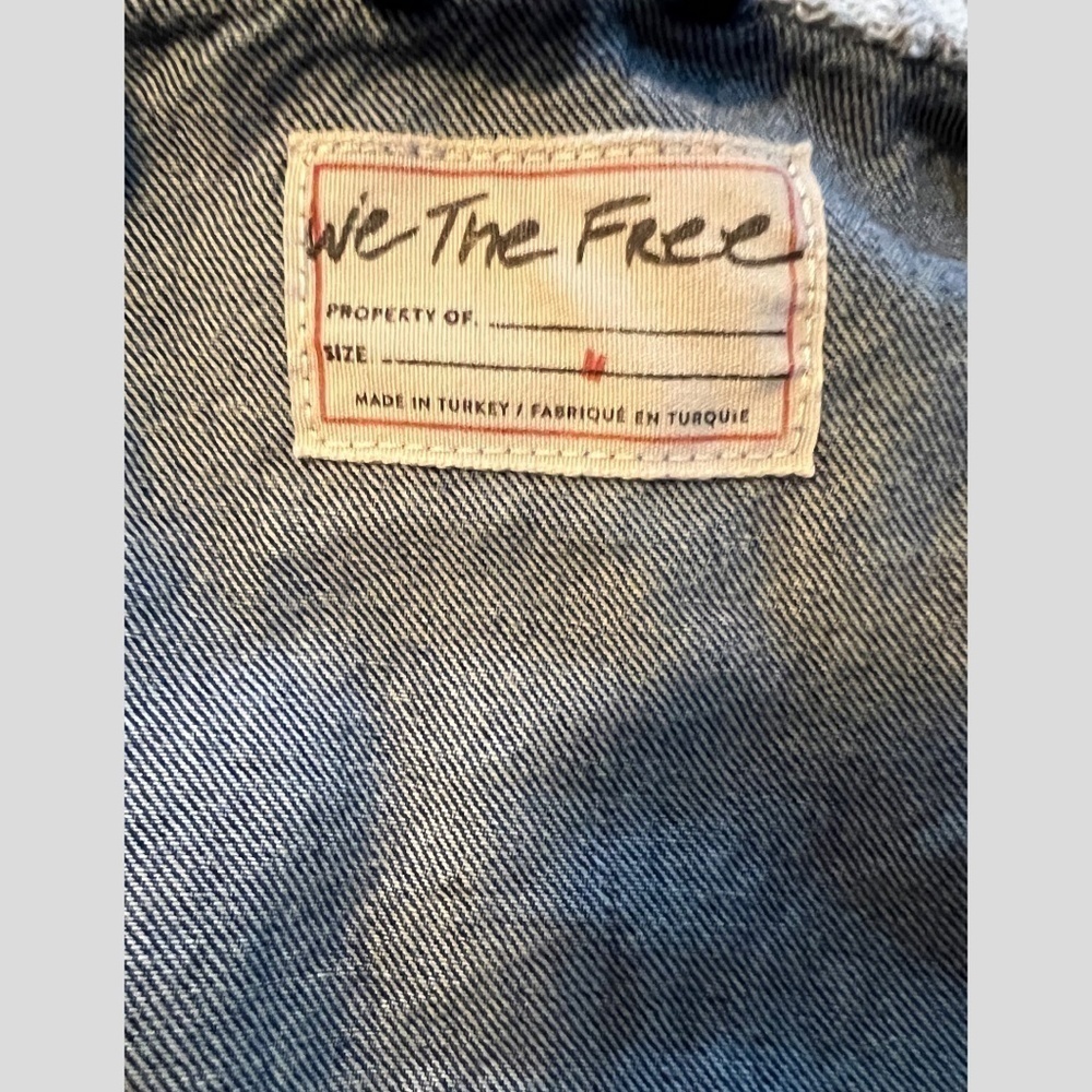 FREE PEOPLE Throwback Denim/Knit Hoodie Style Raw Hem Relaxed Crop Jacket-Md NWT - Picture 15 of 16